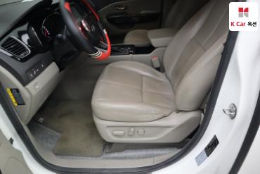 2018 - kia carnival