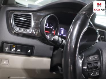 2019 - kia carnival