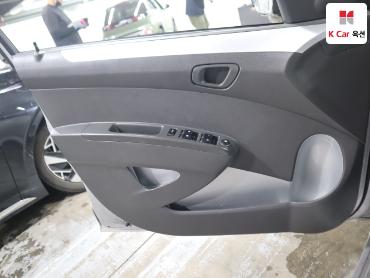 2015 - chevrolet spark