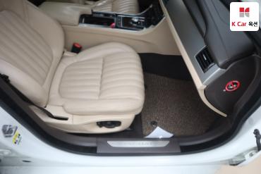 2017 - jaguar xf