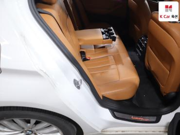 2018 - bmw 5 series