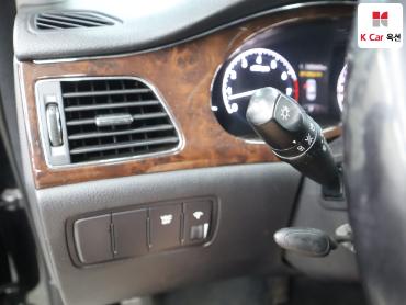 2011 - hyundai bh330