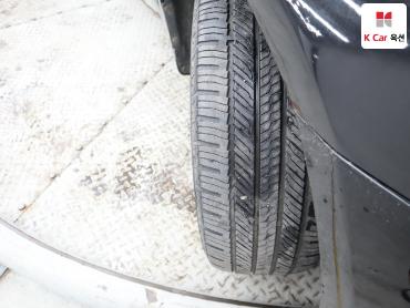 2011 - hyundai bh330