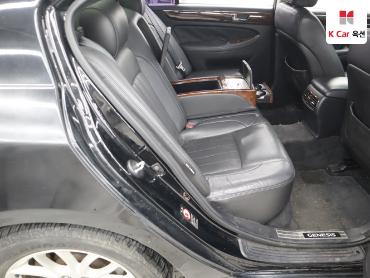 2011 - hyundai bh330