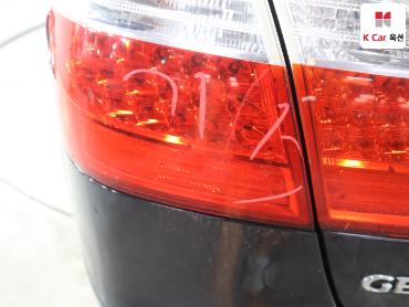 2011 - hyundai bh330