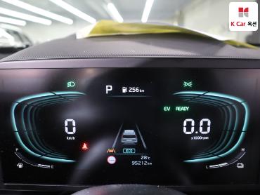 2024 - kia niro