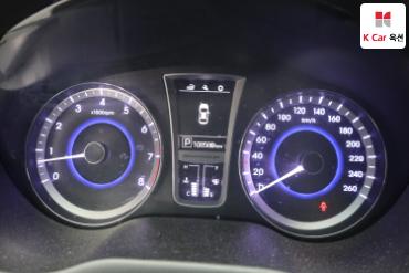 2015 - hyundai grandeur