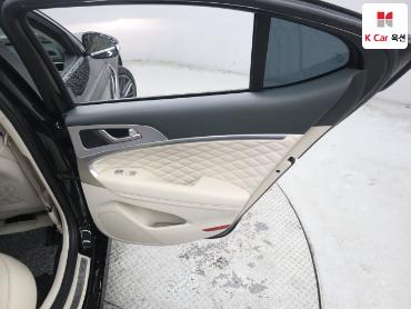 2018 - genesis g70
