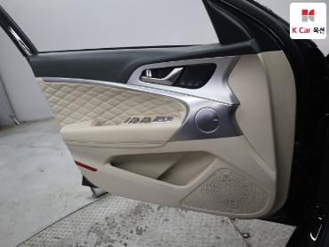 2018 - genesis g70