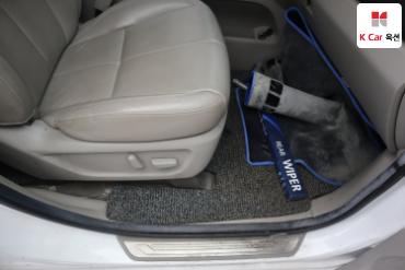 2019 - kia carnival