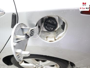 2012 - hyundai avante