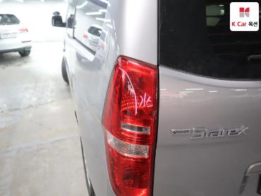 هيونداي Grand Starex 2021 — صورة 37