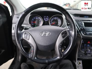 2014 - hyundai avante