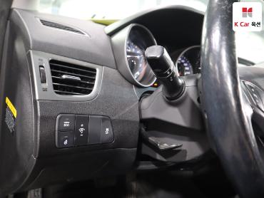 2014 - hyundai avante