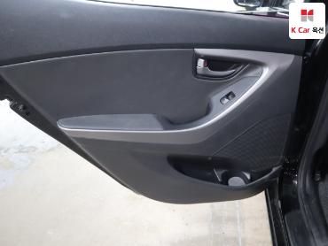 2014 - hyundai avante