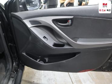 2014 - hyundai avante