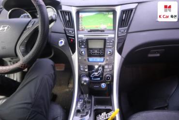 2010 - hyundai sonata