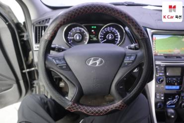 2010 - hyundai sonata