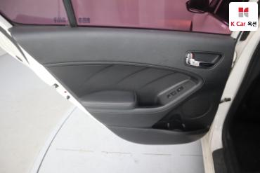2016 - kia k3