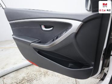 2012 - hyundai i30