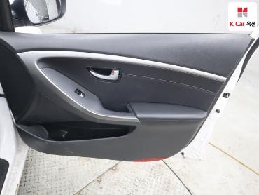 2012 - hyundai i30