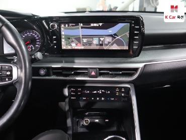 2022 - kia k5