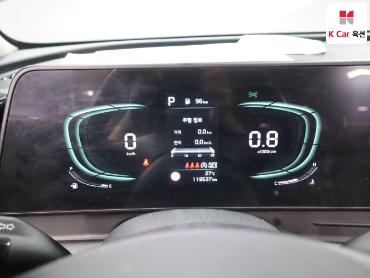 2022 - kia sportage
