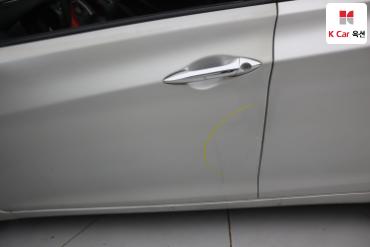 2011 - hyundai avante