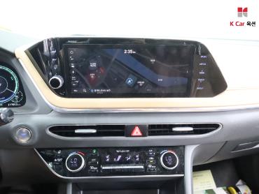 هيونداي سوناتا 2021 — صورة 12