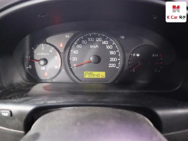 2011 - hyundai grand starex