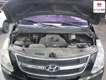 2011 - hyundai grand starex