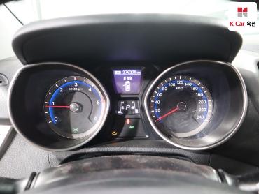 2013 - hyundai i30