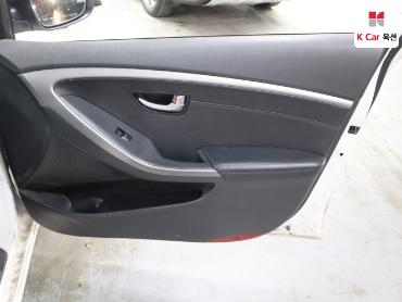 2013 - hyundai i30