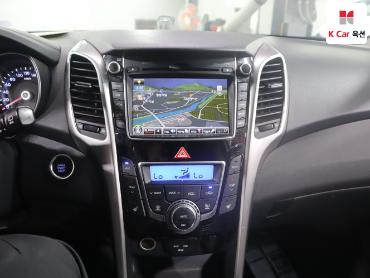 2016 - hyundai i30