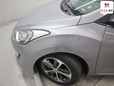 2016 - hyundai i30
