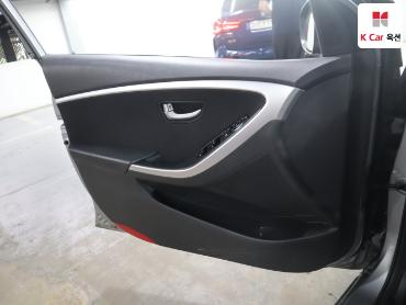 2016 - hyundai i30