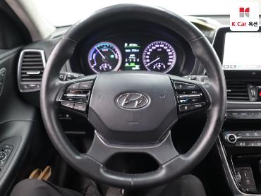 2018 - hyundai grandeur