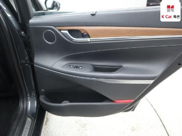 2018 - hyundai grandeur