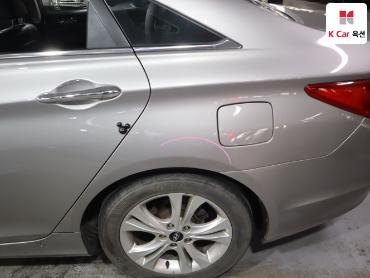 2011 - hyundai sonata