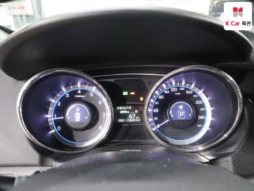 2011 - hyundai sonata