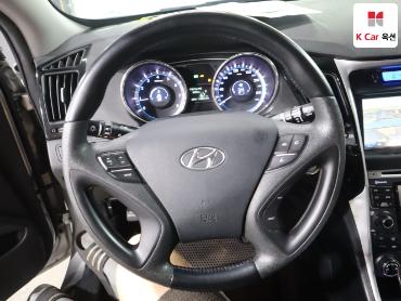 2011 - hyundai sonata