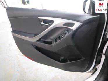 2013 - hyundai avante