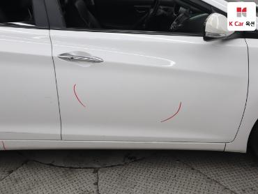 2013 - hyundai avante