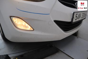 2012 - hyundai avante