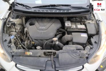 2012 - hyundai avante