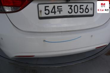 2012 - hyundai avante