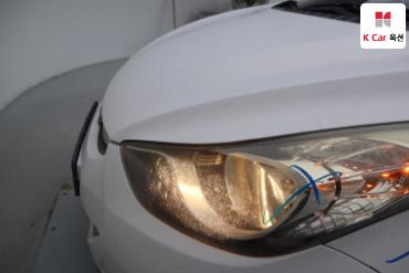 2012 - hyundai avante