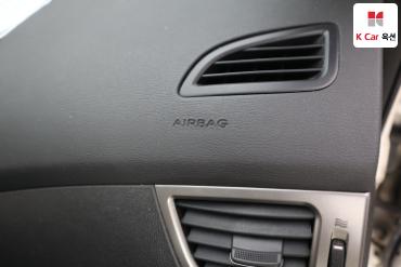 2012 - hyundai avante