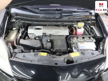 2012 - toyota prius