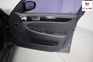 2012 - hyundai bh330